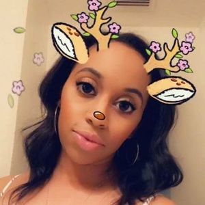 Meet your Posher, Melonna